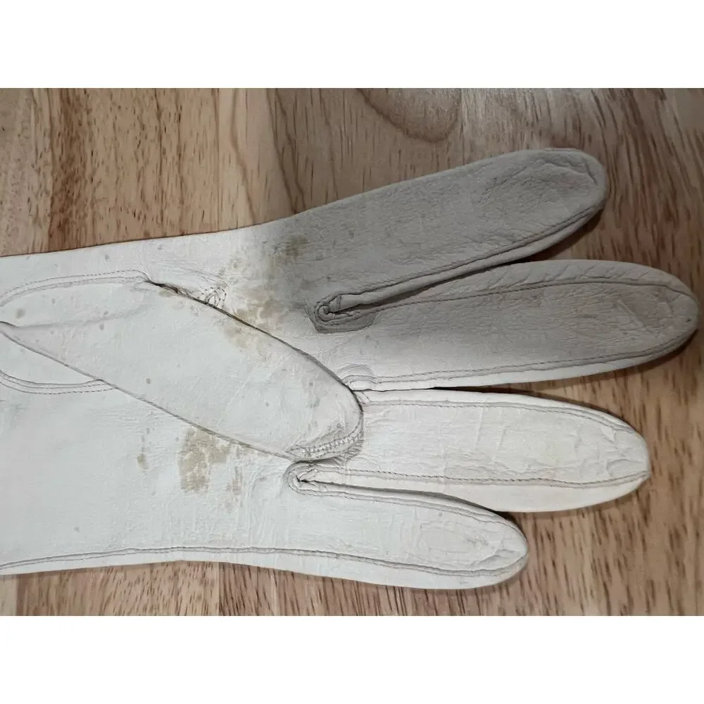 Vintage Dainty Leather Gloves White w Embroidered Floral Small JL